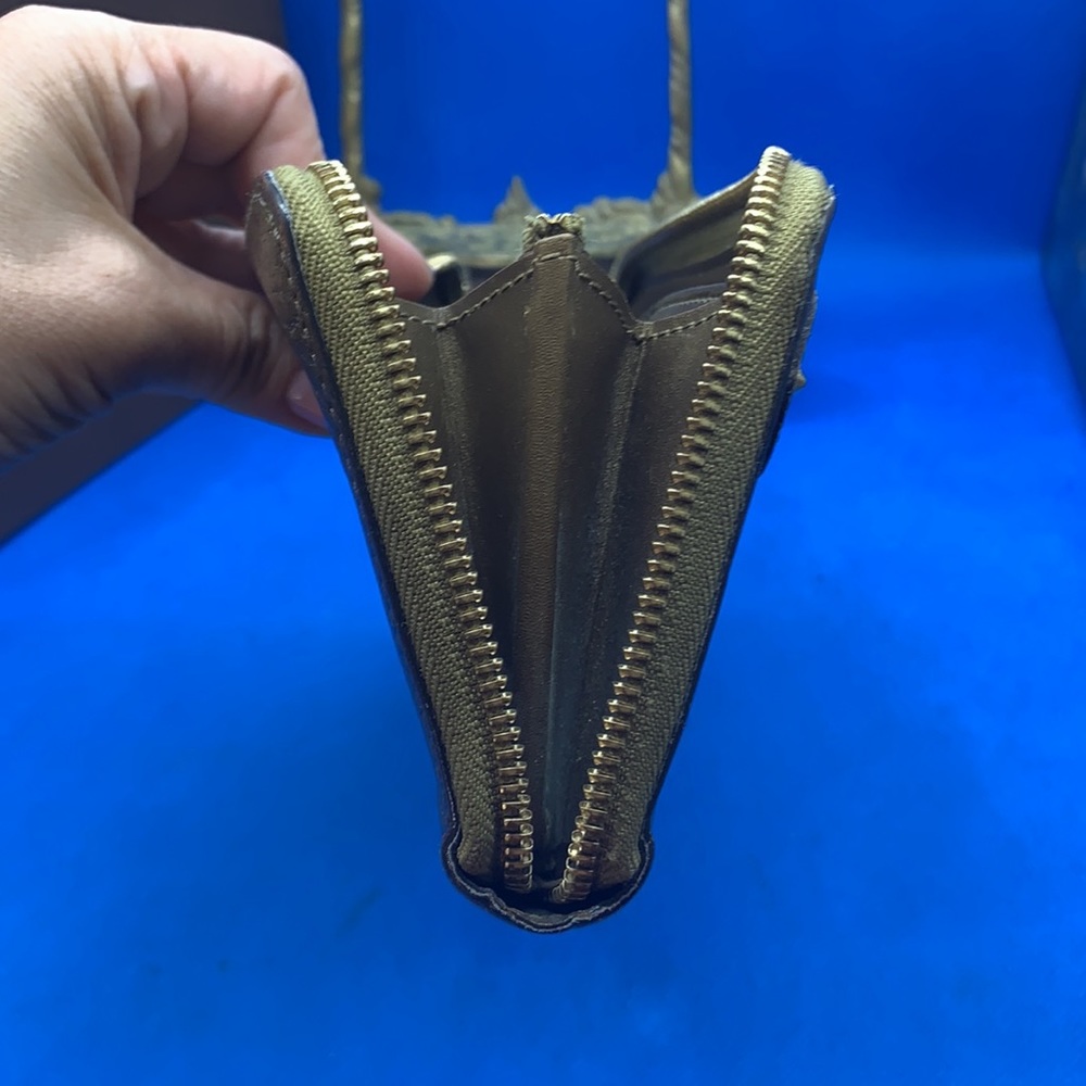 Louis Vuitton Bronze Suhali Long Zippy Wallet - Picture 9 of 12
